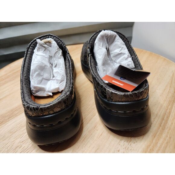 Clarks Pro Women's Work Clogs – Slip-Resistant, Size 7, Gunmetal, NIB - Picture 3 of 11